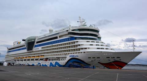 Das Kreuzfahrtschiff AIDAluna in Göteborg Die AIDAluna in Göteborg