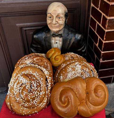 Die größten Zimtschnecken Göteborgs Die Zimtschnecken der Haga Nygatan